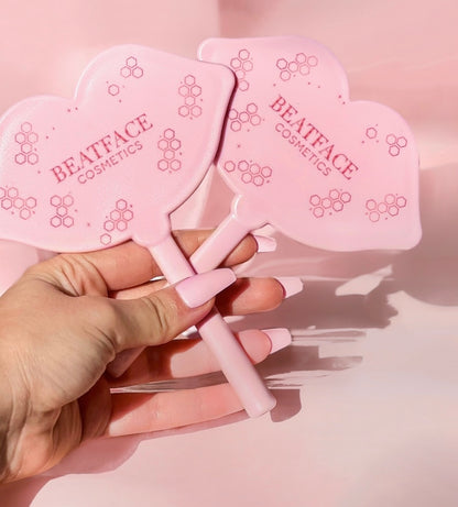 Lip Mirror